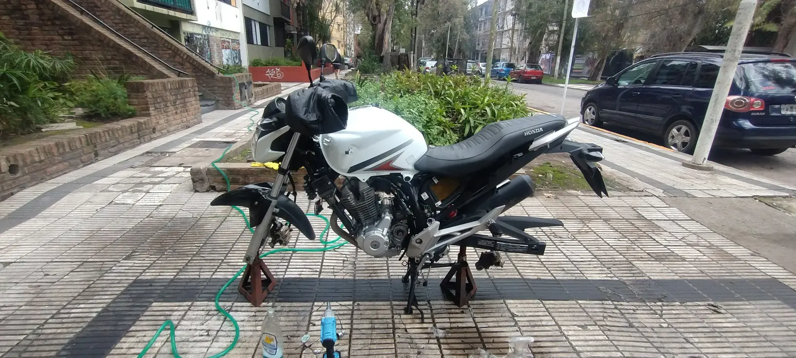 Honda CB 250 Twister · Transmisión y filtro de aire